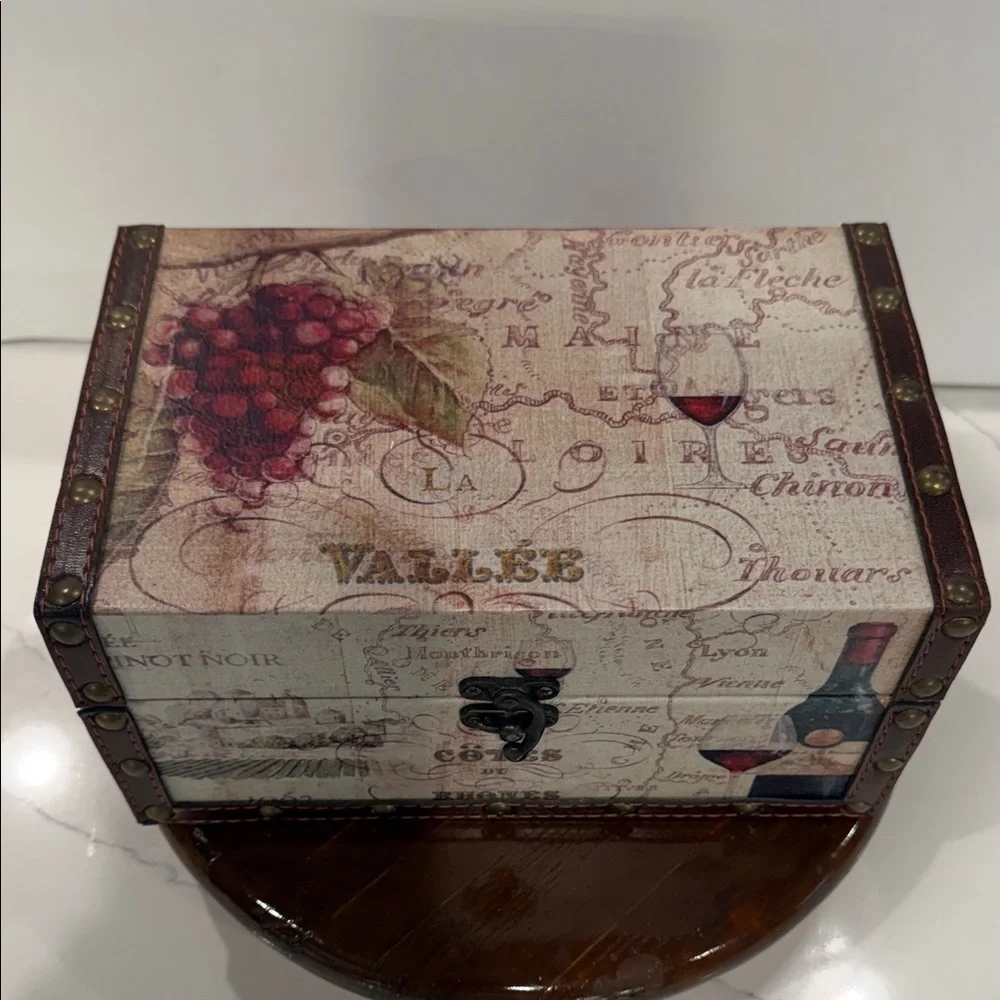 France Wine Country-Themed Decorative Wooden Storage Box, Faux Leather Straps